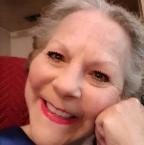 Meet your Posher, Eva